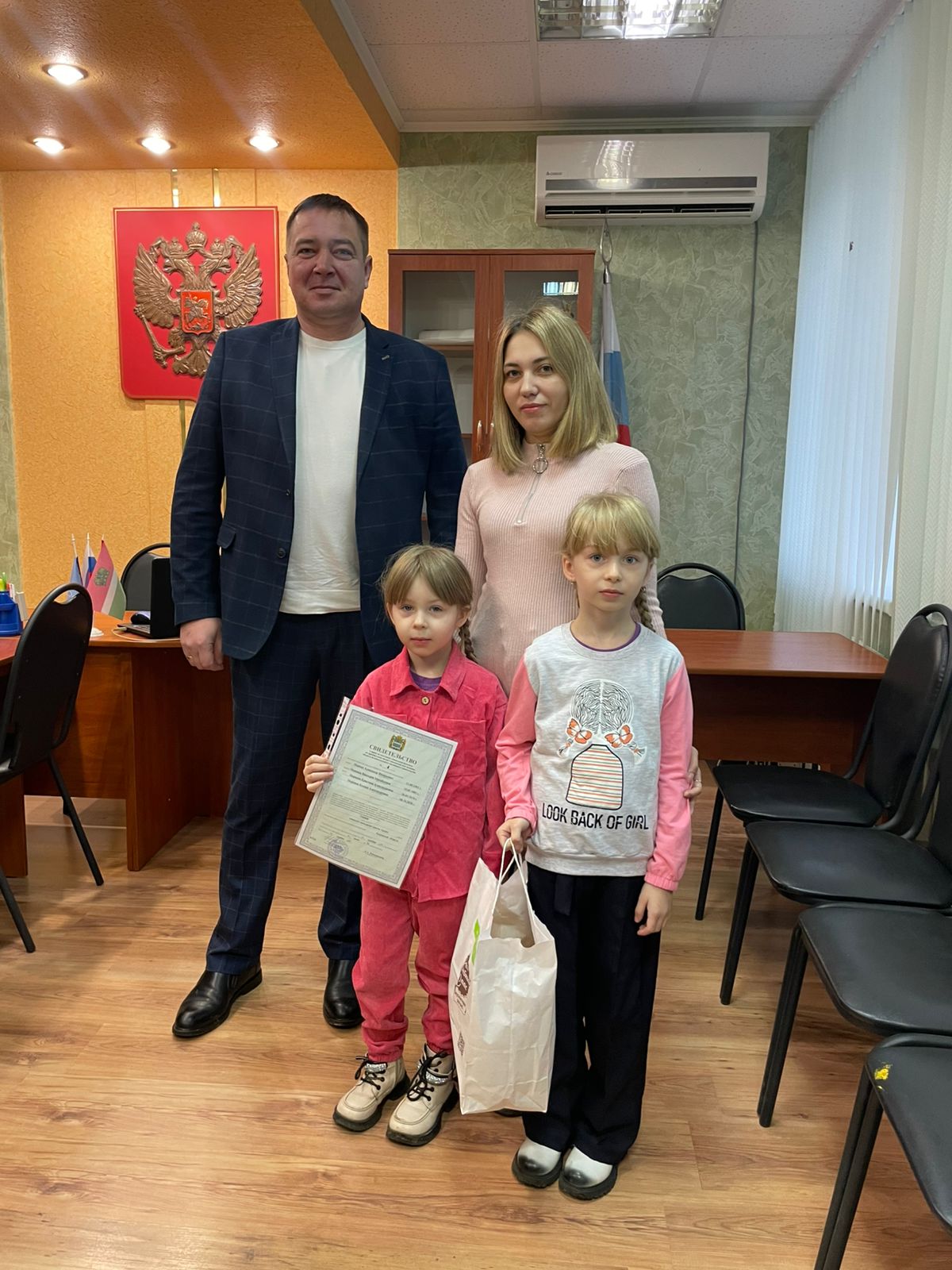 cf6f6818 bd6d 4605 aeb1 64ea4ca7a8f4